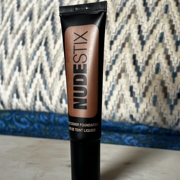 NUDE 9 TINTED COVER LIQUID FOUNDATION - Picture 1 of 4